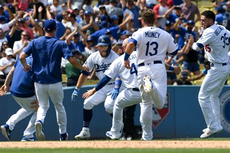 dodger game highlights|dodgers highlights from last night.